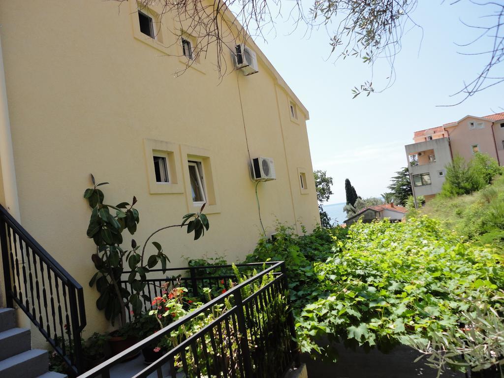 Apartments Petkovic Petrovac ภายนอก รูปภาพ