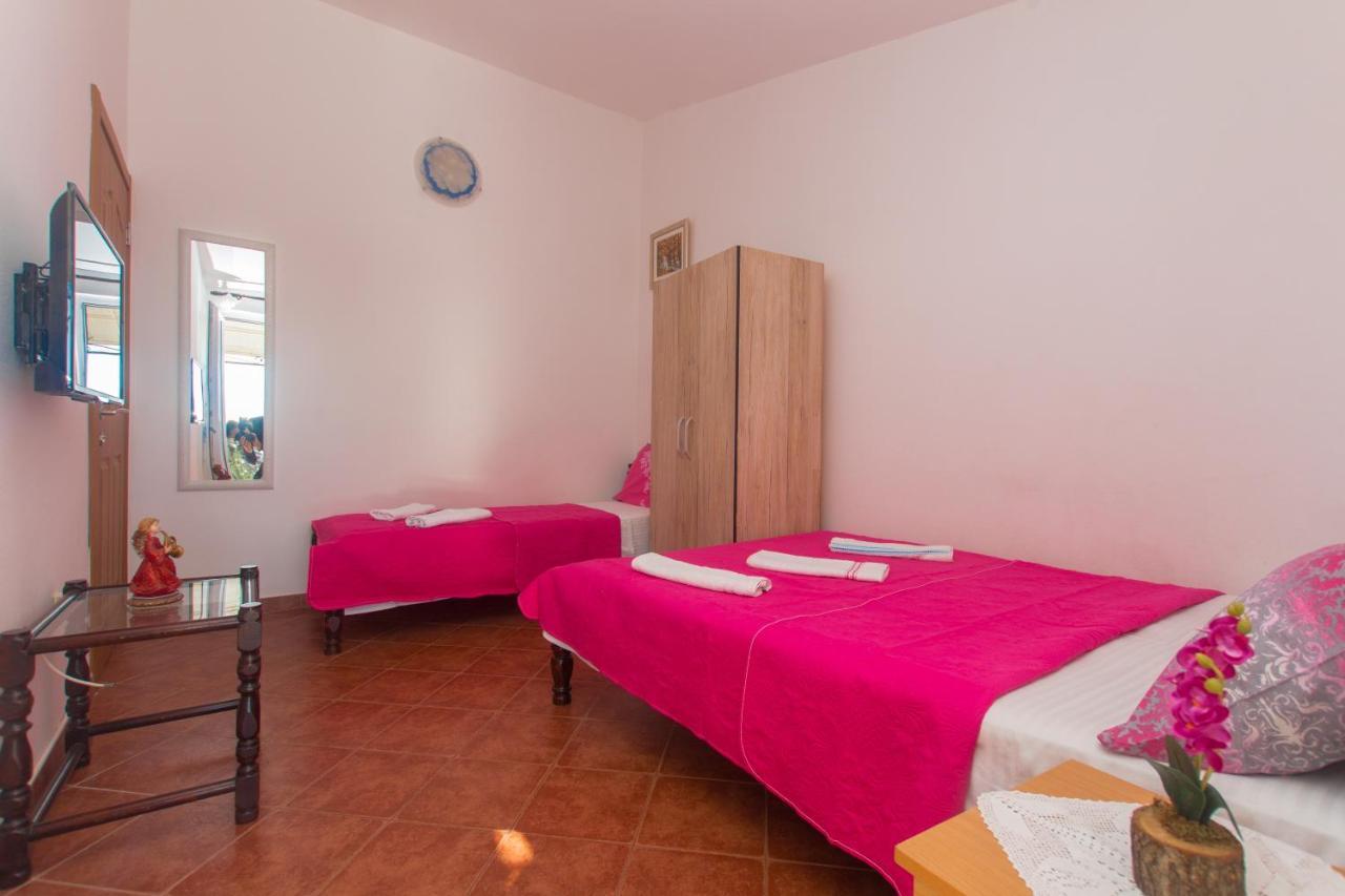 Apartments Petkovic Petrovac ภายนอก รูปภาพ