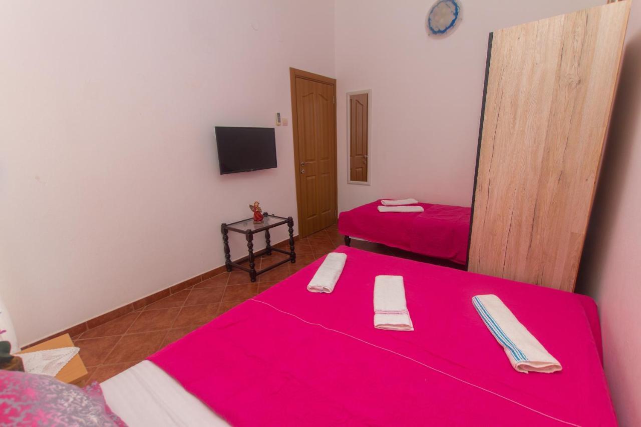 Apartments Petkovic Petrovac ภายนอก รูปภาพ