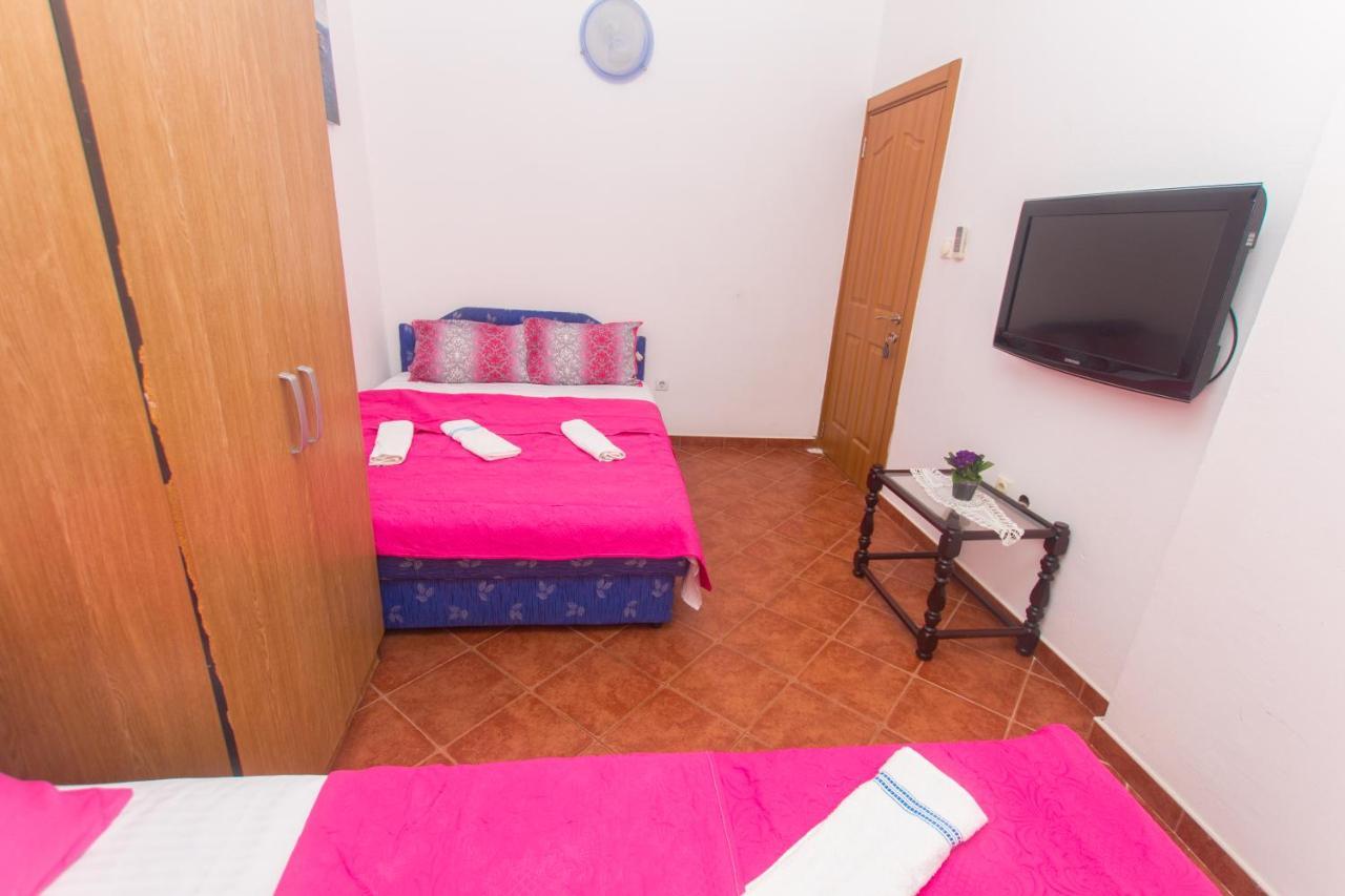 Apartments Petkovic Petrovac ภายนอก รูปภาพ