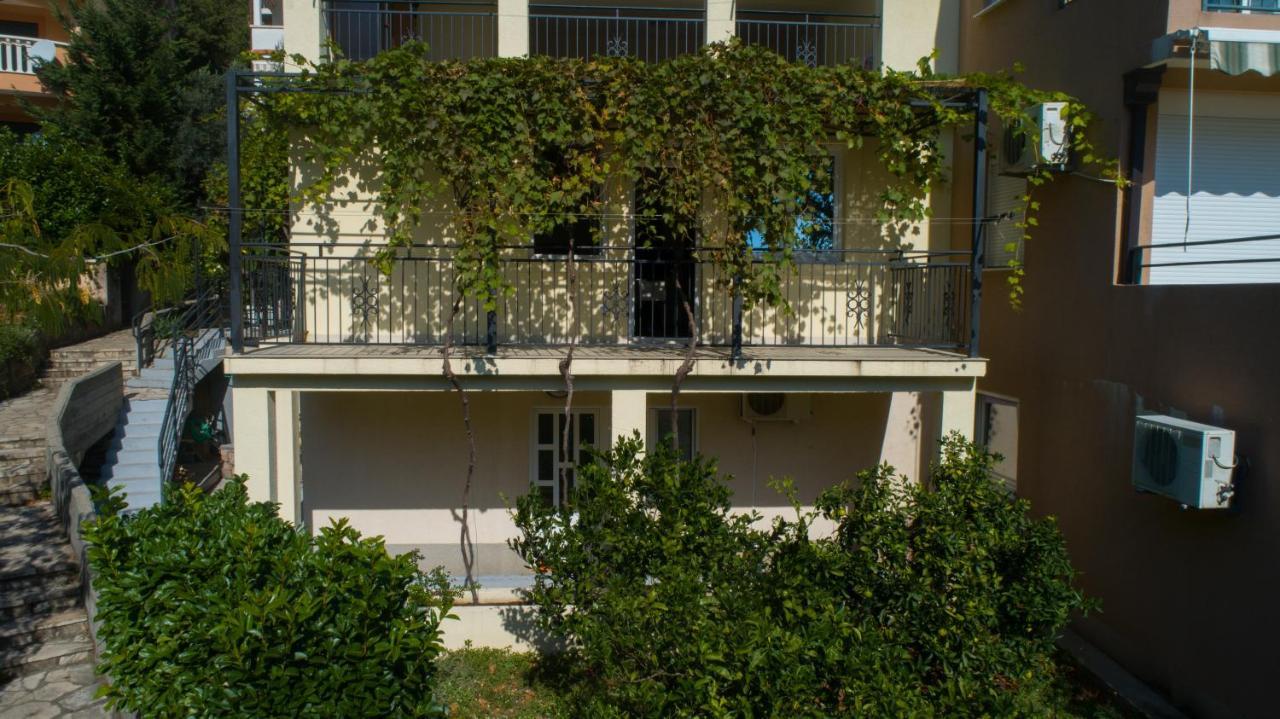 Apartments Petkovic Petrovac ภายนอก รูปภาพ