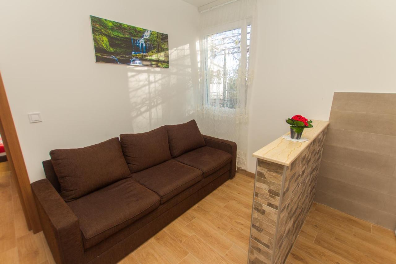Apartments Petkovic Petrovac ภายนอก รูปภาพ